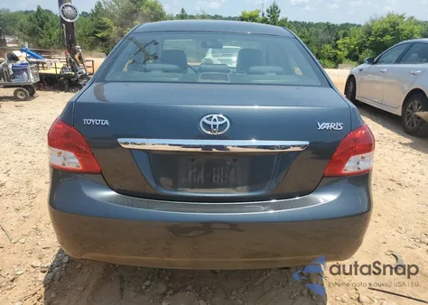 2010 Toyota Yaris z USA, uszkodzony, nr VIN JTDBT4K37A4066859